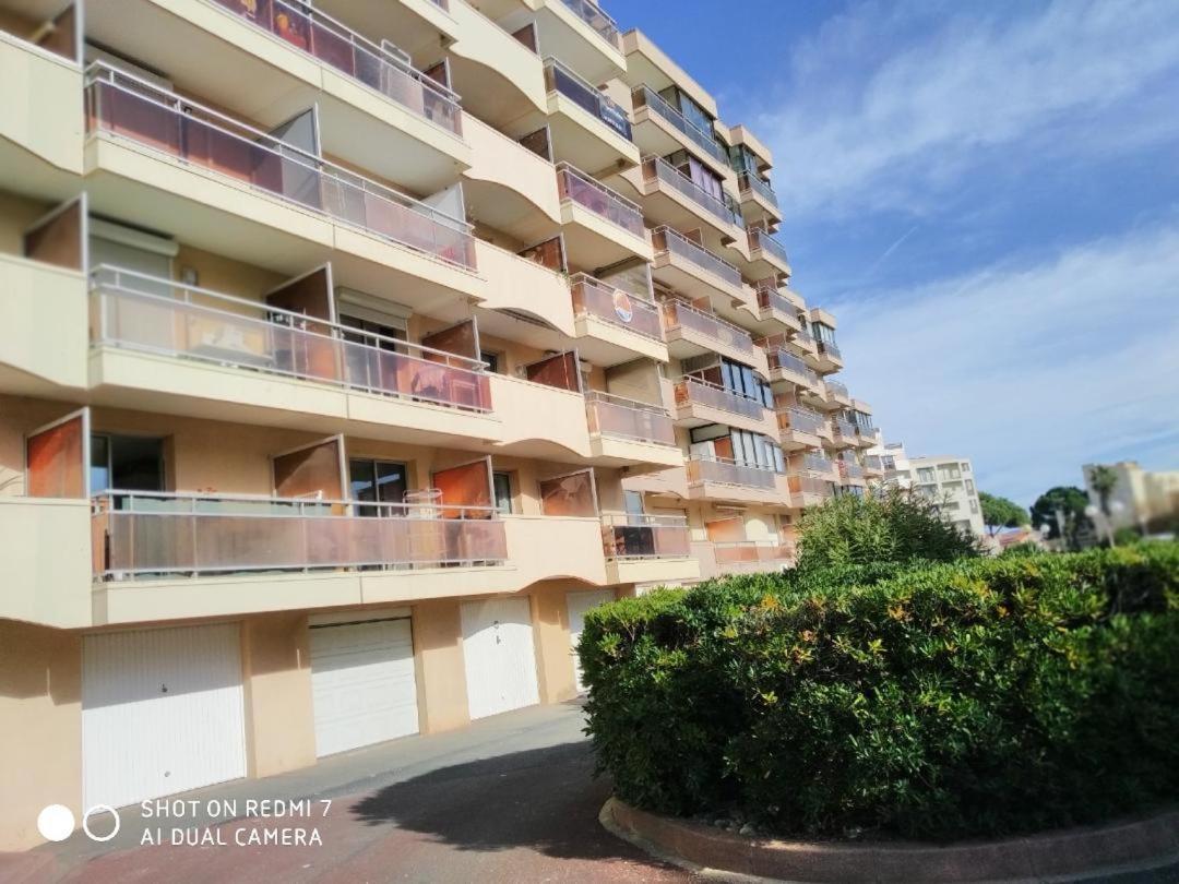 Appartement T2 Vue Mer Et Port,2 Balcons, Parking Prive カネ エクステリア 写真